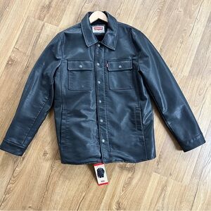 LEVIS Faux Leather Sherpa Lined Black Snap Zip Trucker Jacket NWT Mens Sz M